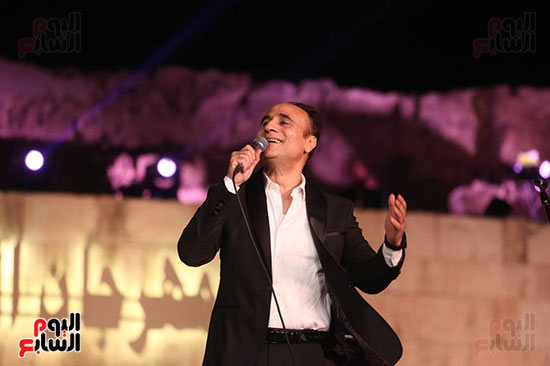 نجوم الأوبرا يتألقون في سهرة بأغاني عبد الحليم حافظ بمهرجان القلعة (22)