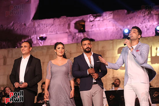 نجوم الأوبرا يتألقون في سهرة بأغاني عبد الحليم حافظ بمهرجان القلعة (15)
