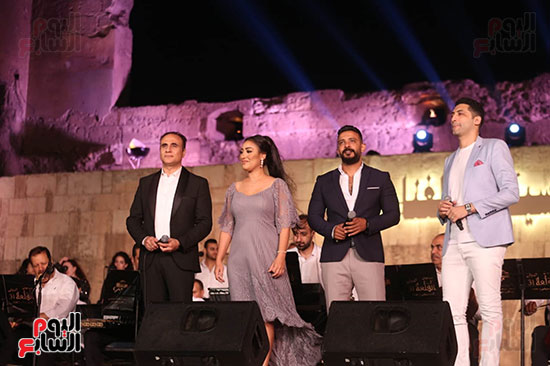 نجوم الأوبرا يتألقون في سهرة بأغاني عبد الحليم حافظ بمهرجان القلعة (19)