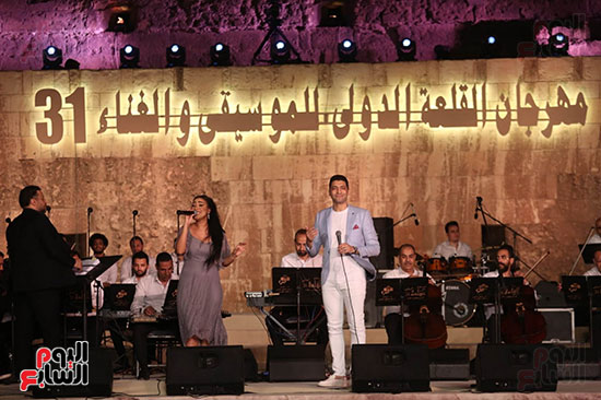 نجوم الأوبرا يتألقون في سهرة بأغاني عبد الحليم حافظ بمهرجان القلعة (35)