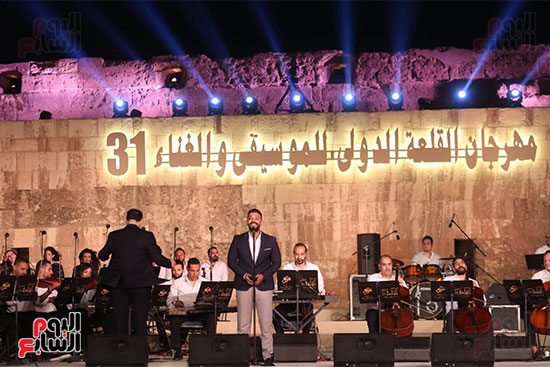 نجوم الأوبرا يتألقون في سهرة بأغاني عبد الحليم حافظ بمهرجان القلعة (58)