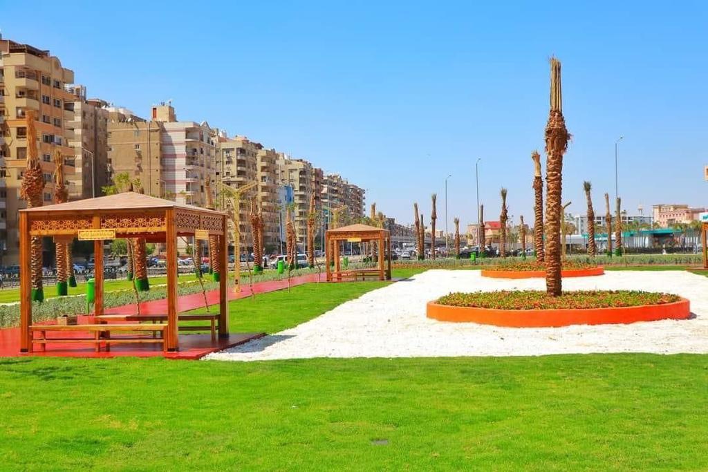 وزير التنمية المحلية ومحافظ القاهرة يتفقدان عددا من المشروعات  (3)