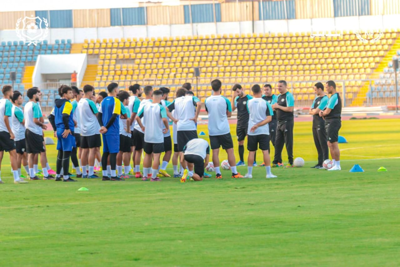 ايهاب جلال يقود تدريب الاسماعيلي