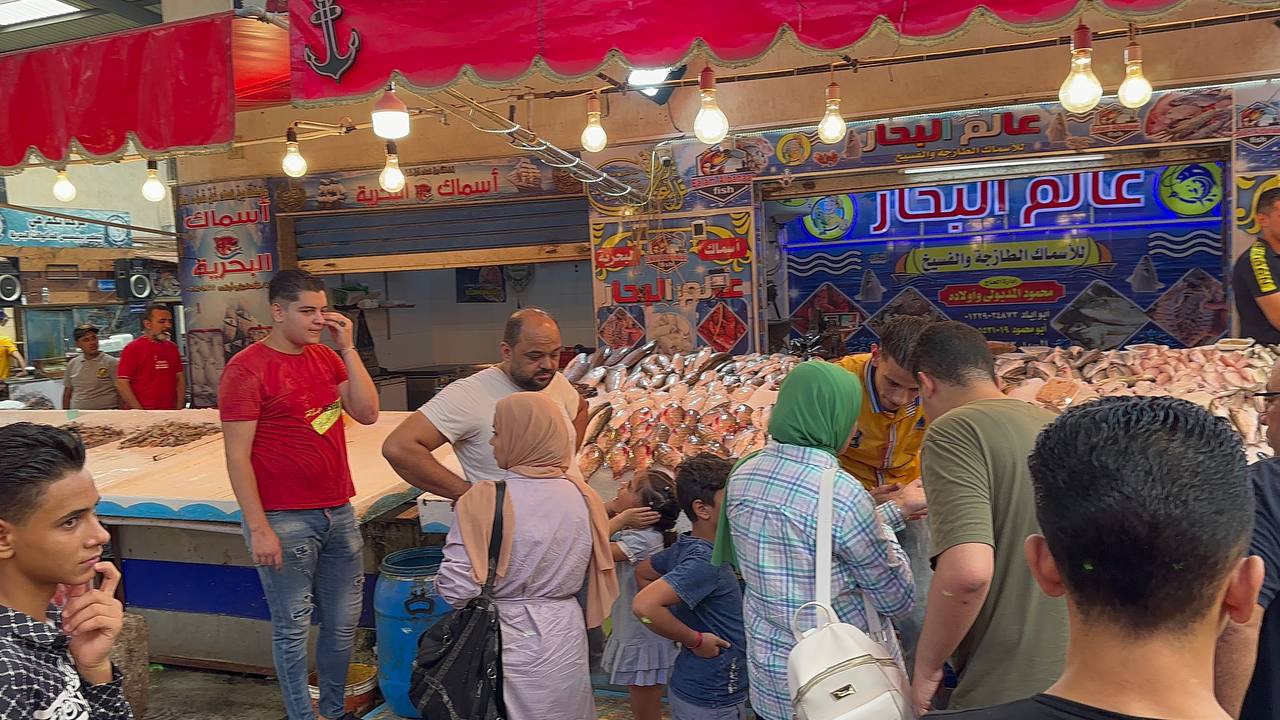 بيع وشراء