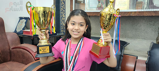  طفلة شرقاوية عمرها 10 سنوات تتوج بطلة لأفريقيا فى الشطرنج مرتين (4)
