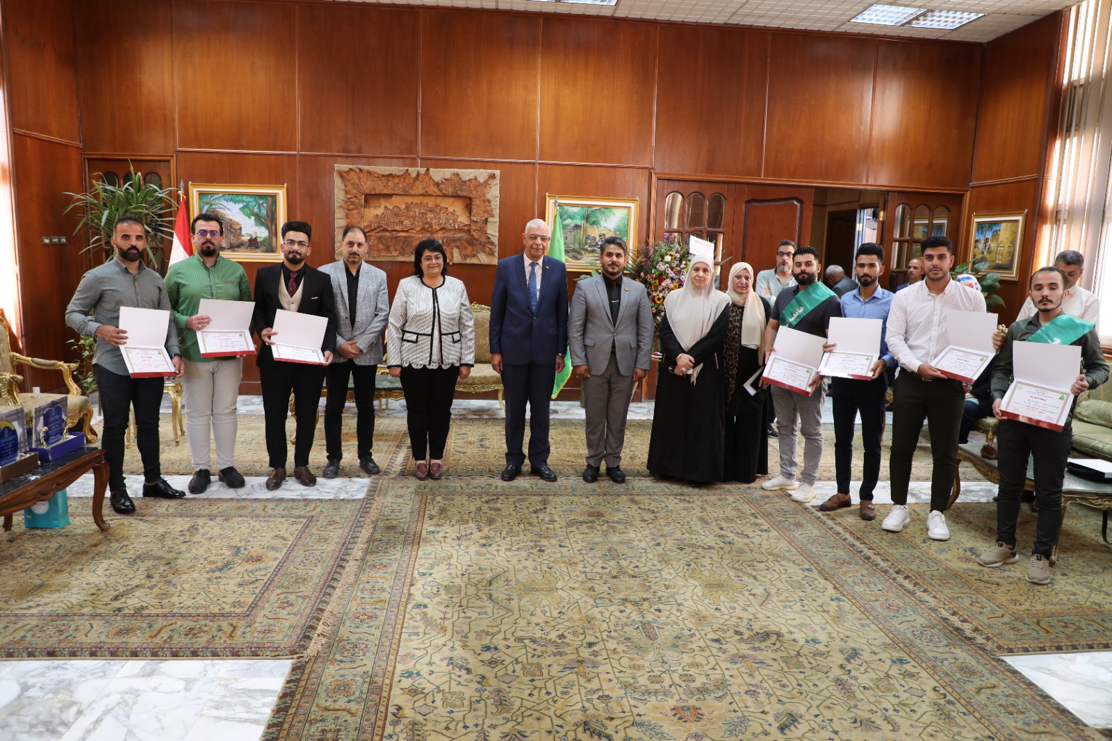 جانب من التكريم (3)