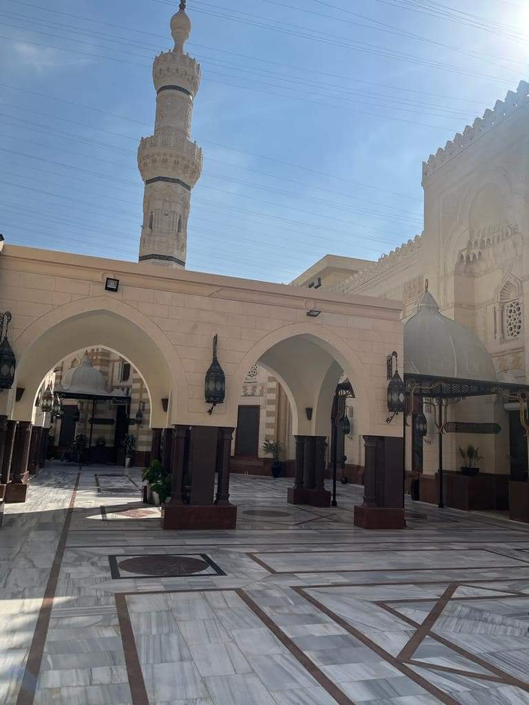 مسجد السيدة نفيسة بعد انتهاء اعمال الترميم 1