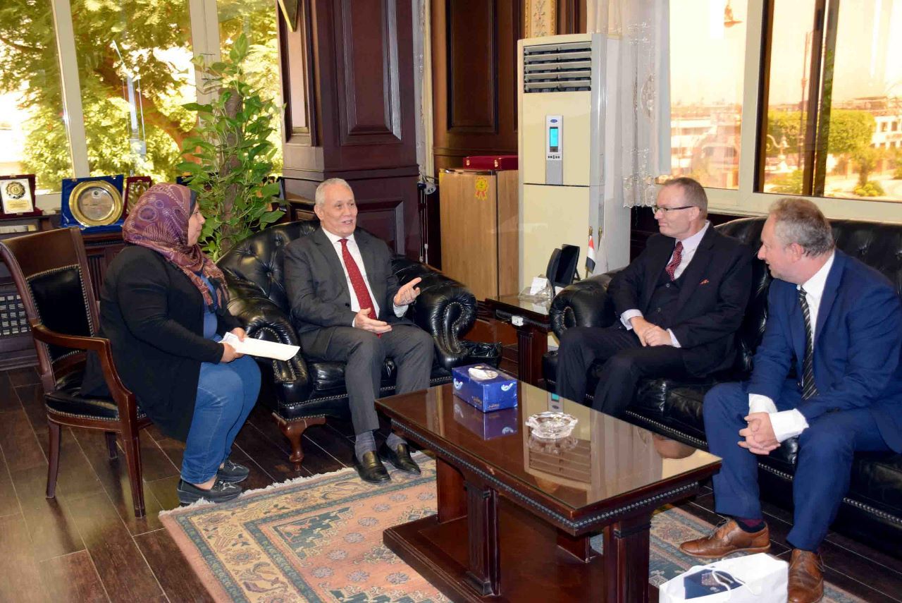 لقاء سفير التشيك بالقاهرة لبحث التعاون المشترك بالسياحة وتبادل الخبرات
