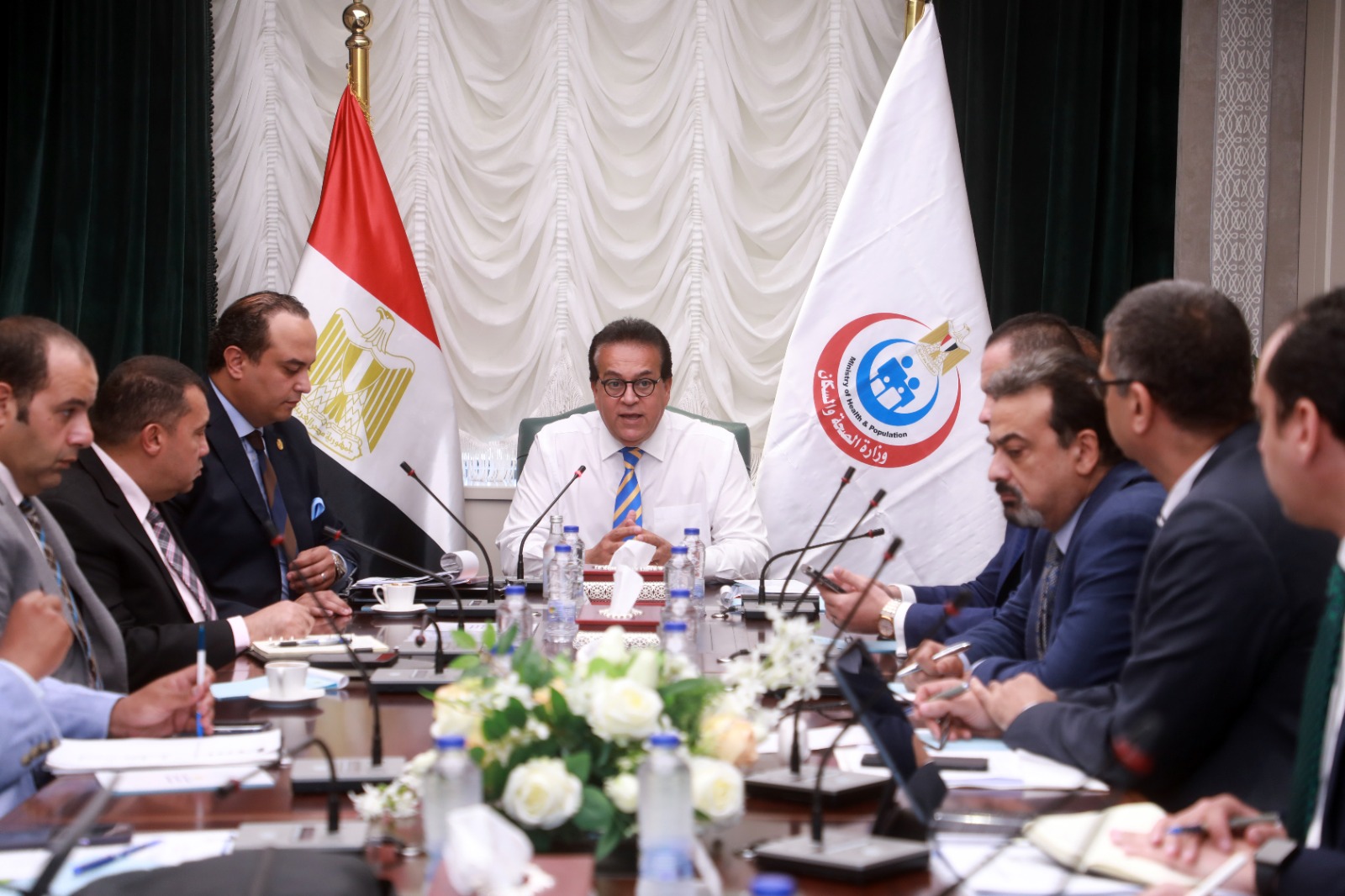 جانب من الاجتماع جانب من الاجتماع