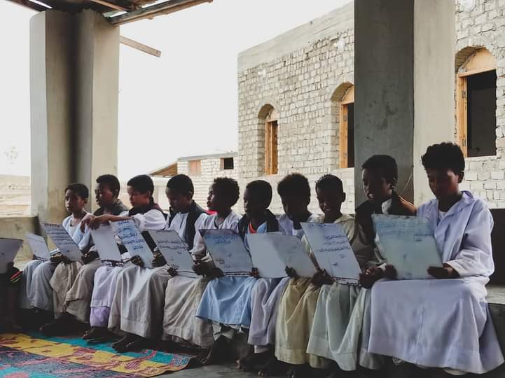 أطفال الشلاتين يتعلمون القرآن الكريم وأصول الدين 