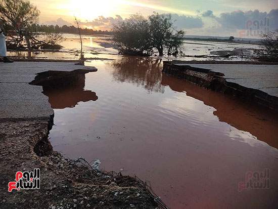 آثار العاصفة فى مدينة درنة الليبية (6)