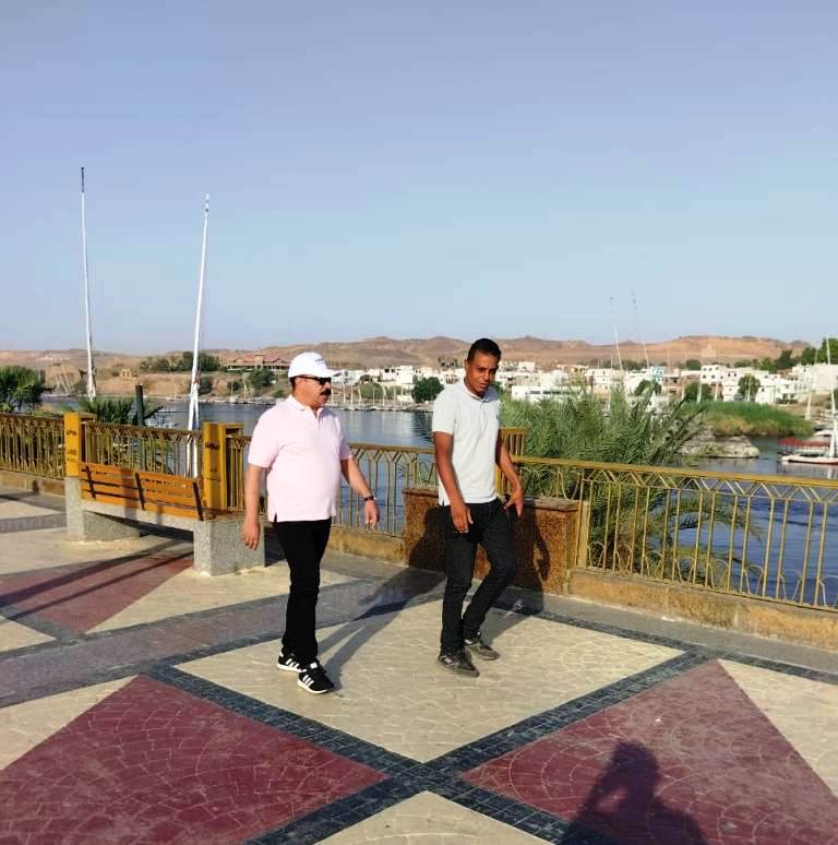 جولة محافظ أسوان على الكورنيش