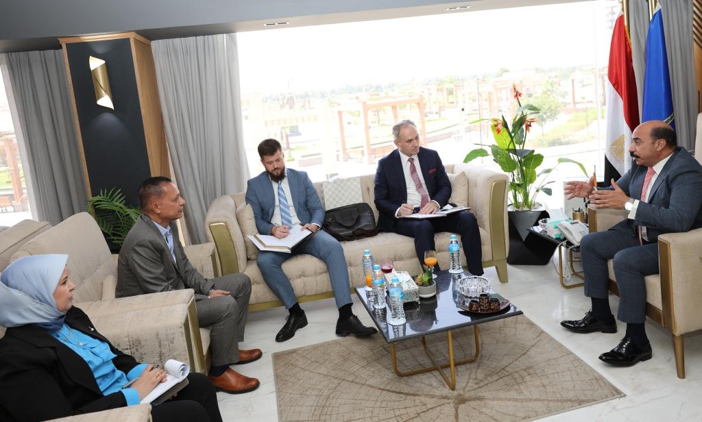 محافظ أسوان مع وفد سفارة بيلا روسيا