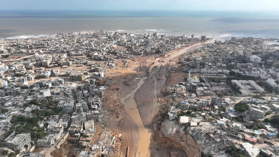 مباني دمرت بالكامل في مدينة درنة مباني دمرت بالكامل في مدينة درنة