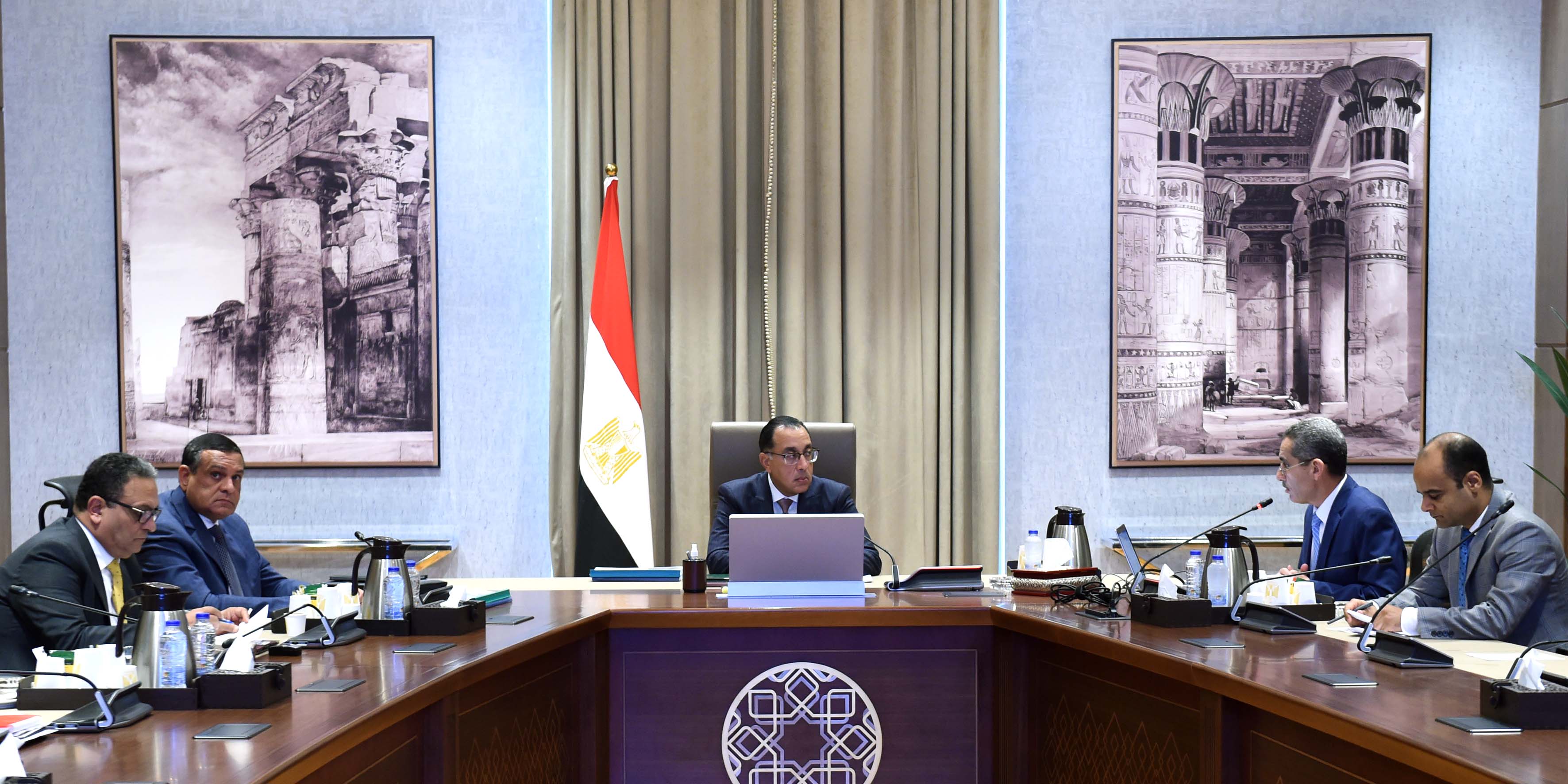 رئيس الوزراء يتابع الموقف التنفيذي للمشروعات الجارية بمحافظة الغربية (4)