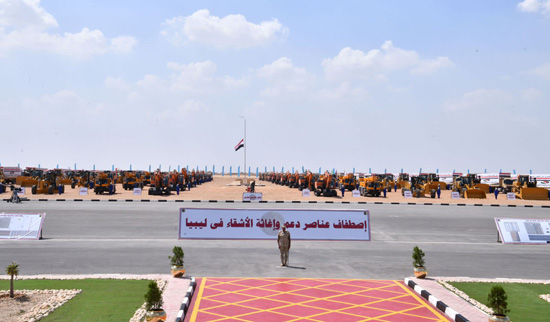 الرئيس السيسي اصطفاف دعم ليبيا (1)