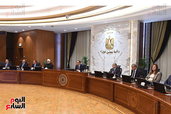 اجتماع مجلس الوزراء (8)