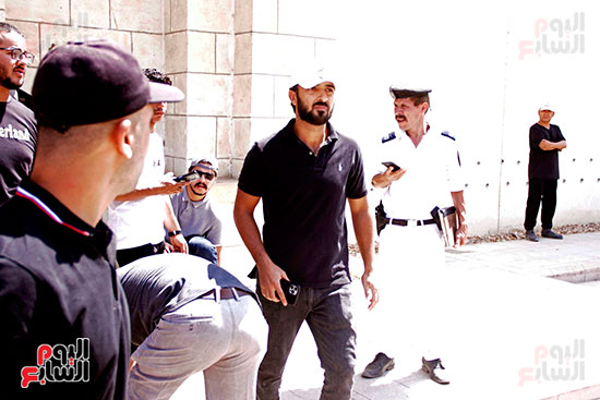 تشييع جنازة والد الفنان محمد مهران (9)