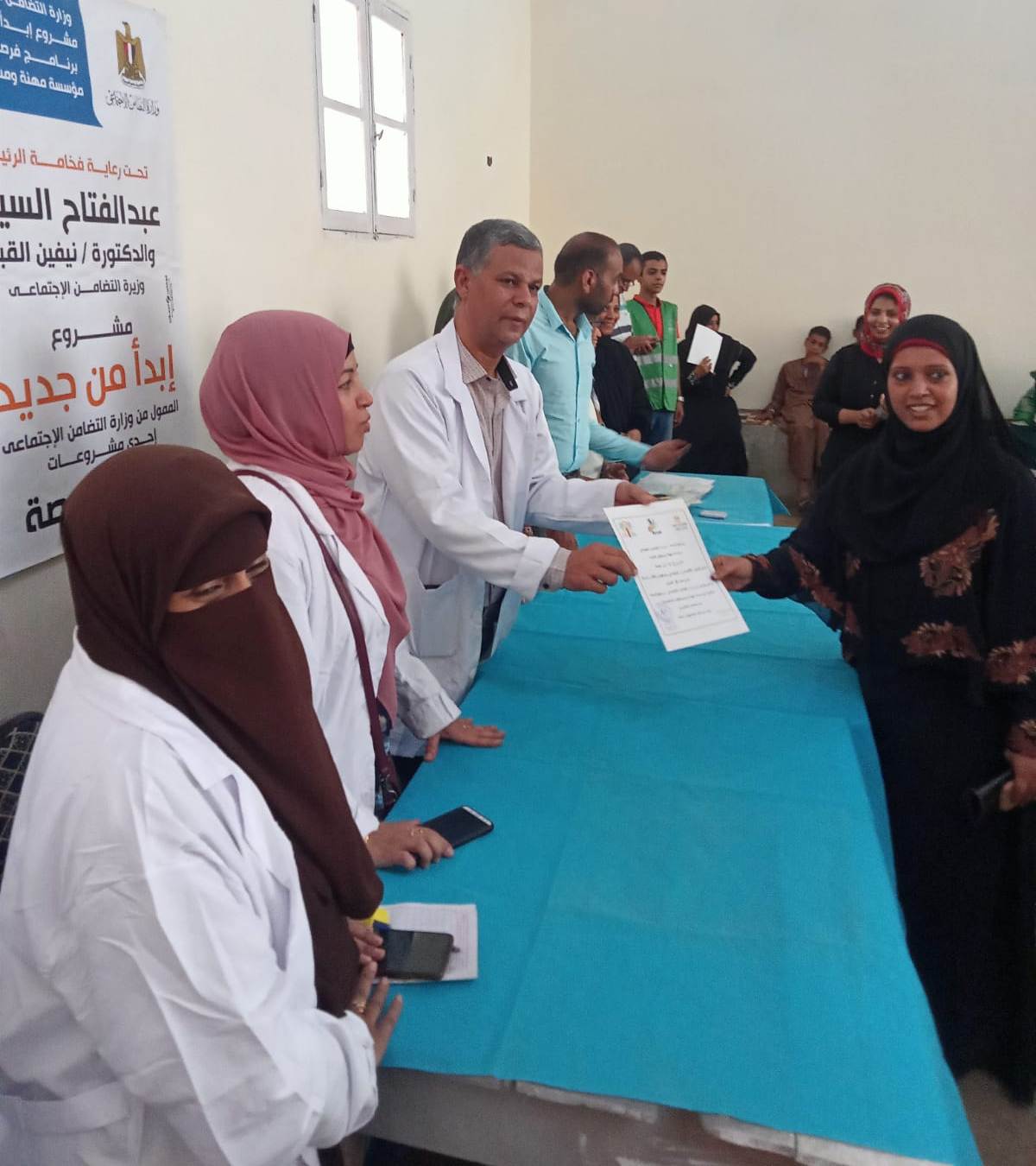 فعاليات تسليم أغنام للأسر المستحقة بمدينة الطود