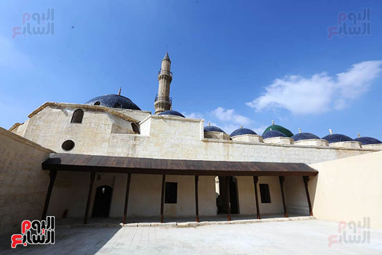 وزير السياحة والآثار يفتتح مسجد سارية الجبل بقلعة صلاح الدين الأيوبى (11)