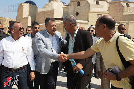 وزير السياحة والآثار يفتتح مسجد سارية الجبل بقلعة صلاح الدين الأيوبى (9)