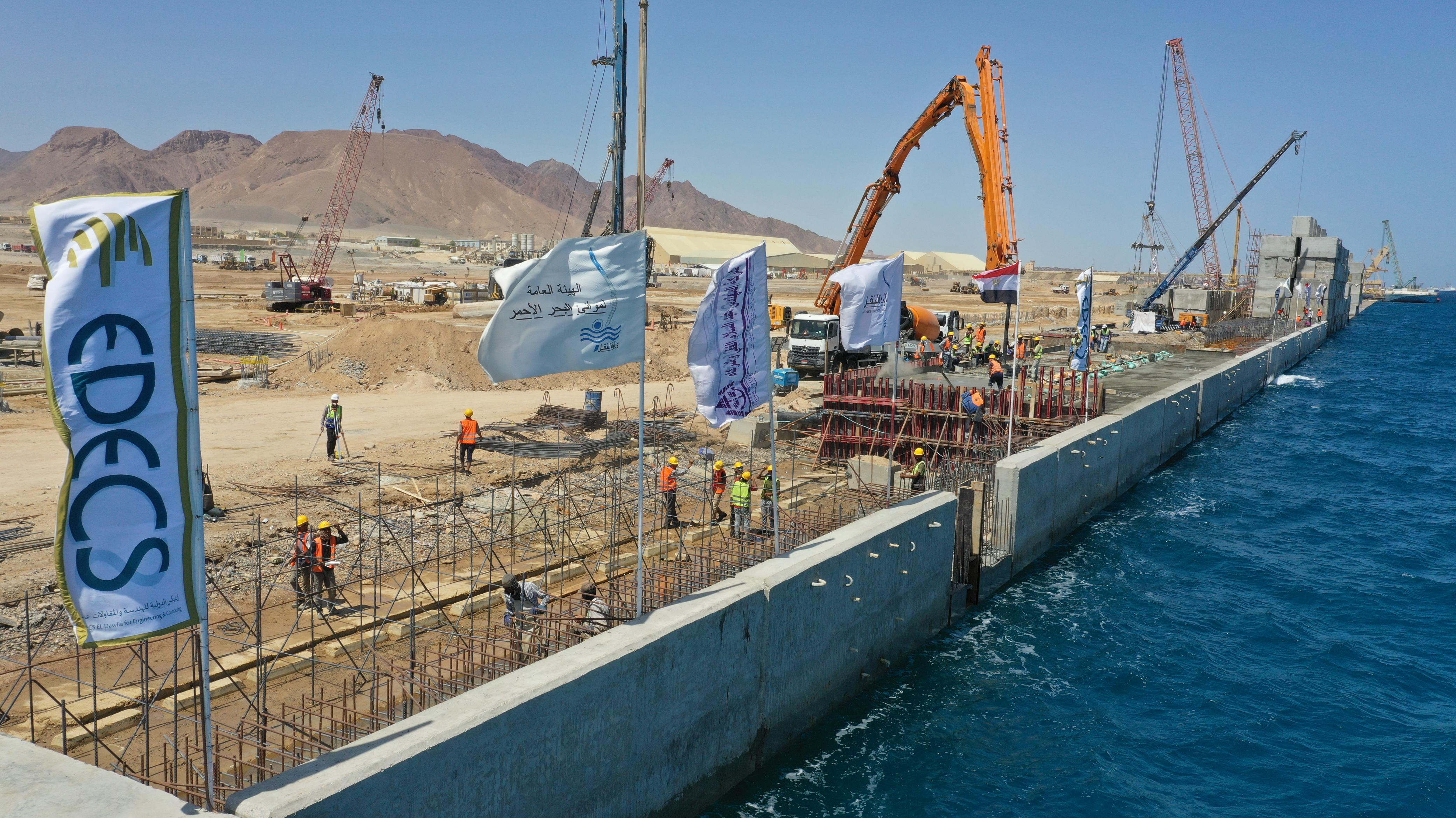 مشروع المحطة متعددة الأغراض بميناء سفاجا (2)