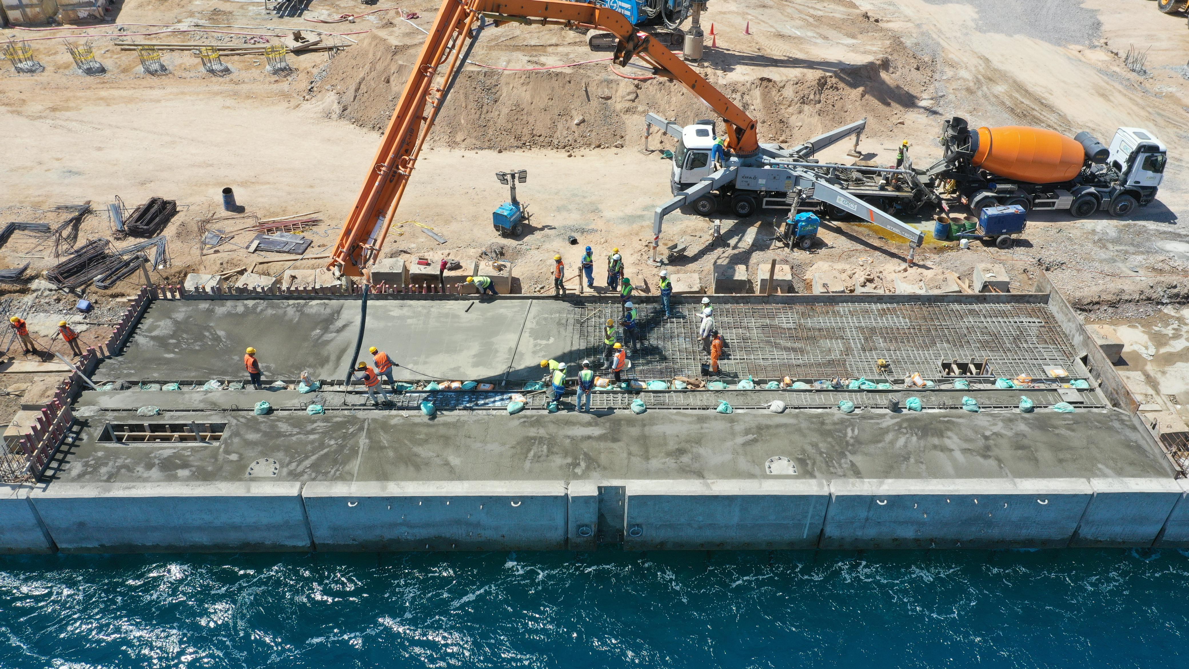 مشروع المحطة متعددة الأغراض بميناء سفاجا (5)