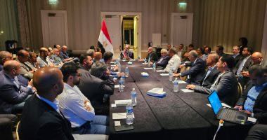 وزير الاتصالات يعرض على رجال الأعمال المصريين بأمريكا تسهيلات صناعة وتصميم الإلكترونيات (2)