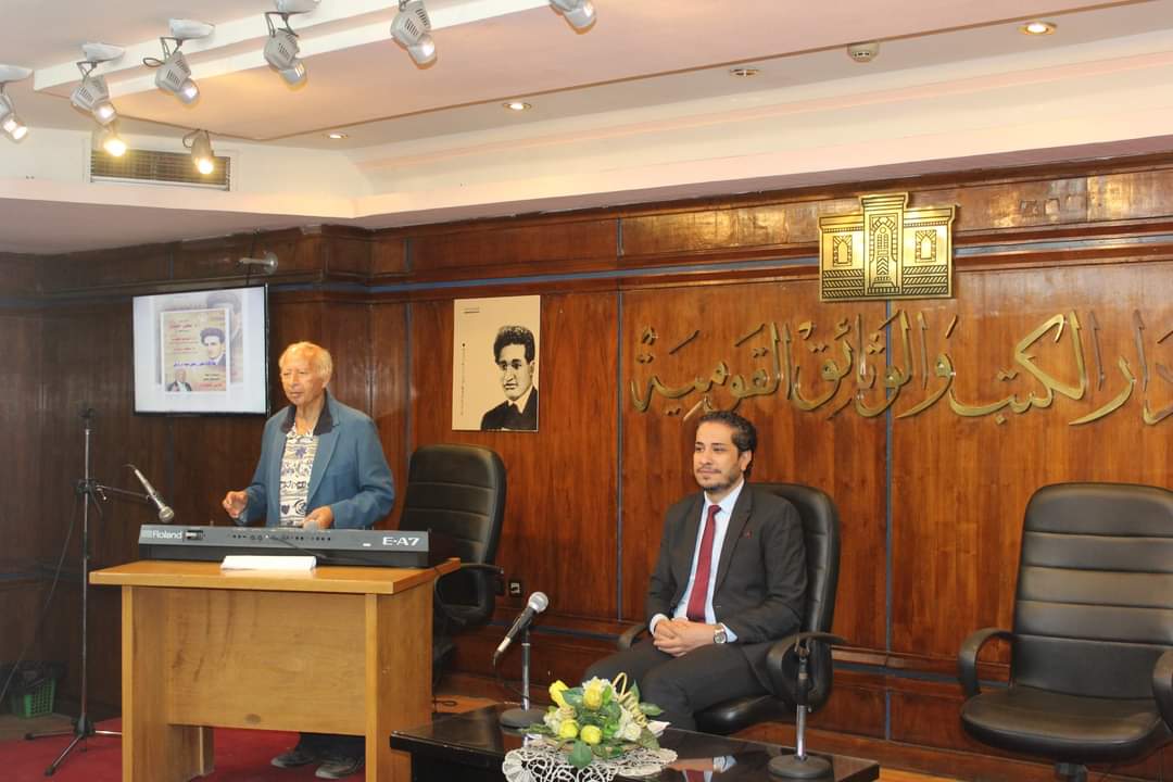 الموسيقار هانى شنودة يعزف مقطوعة لسيد درويش