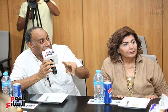 علي إدريس وزينب عزيز  (2)