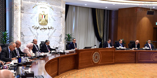 رئيس الوزراء يترأس الاجتماع الأول لـالمجلس الوطنى للهيدروجين الأخضر (2)