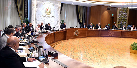 رئيس الوزراء يترأس الاجتماع الأول لـالمجلس الوطنى للهيدروجين الأخضر (1)