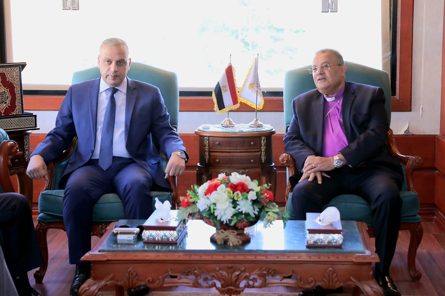 رئيس الطائفة الانجيلية يختتم زيارته بصعيد مصر  (2)