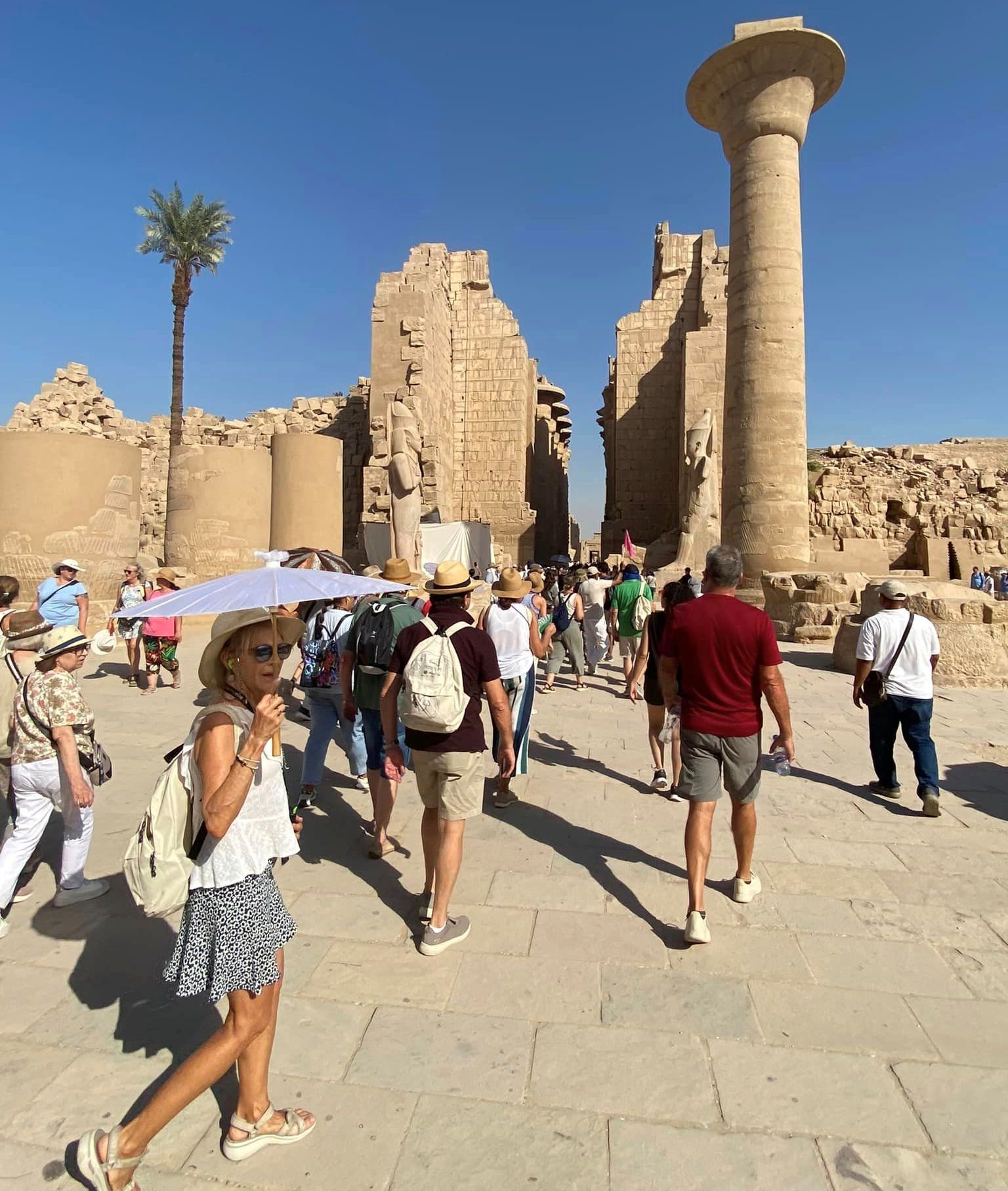 الإقبال السياحى على المعابد الفرعونية بالأقصر