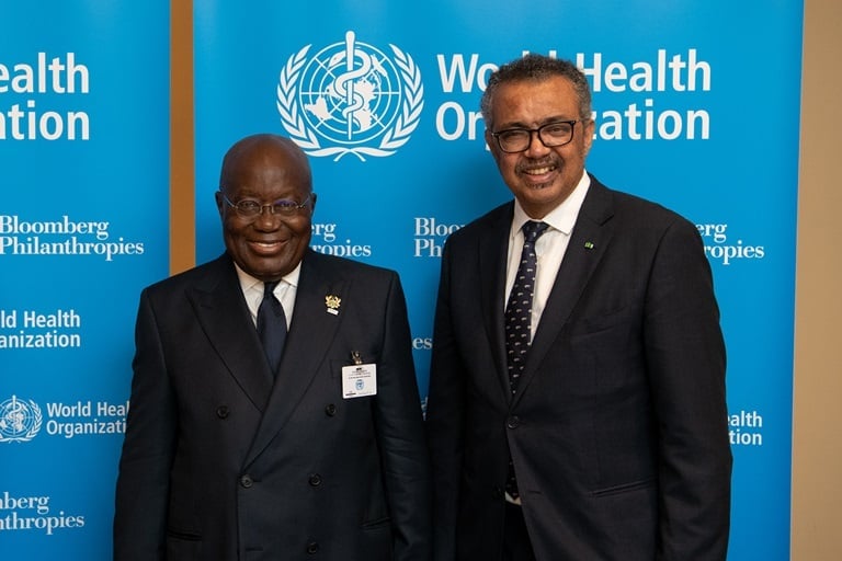 رئيس غانا، فخامة نانا أدو دانكوا والمدير العام لمنظمة الصحة العالمية، الدكتور تيدروس أدهانوم جيبريسوس.