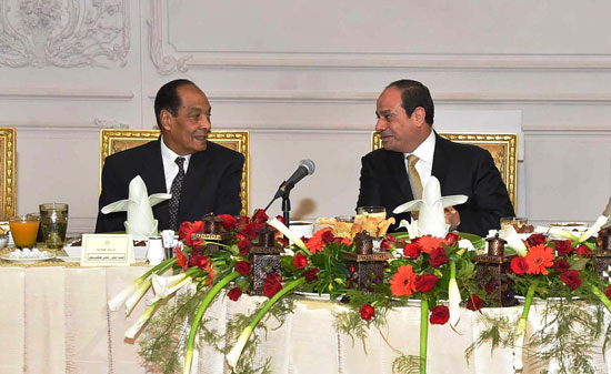 حضور-السيسي-للإفطار-الذي-أقامته-القوات-المسلحة-15-6-2016-‎-(3)