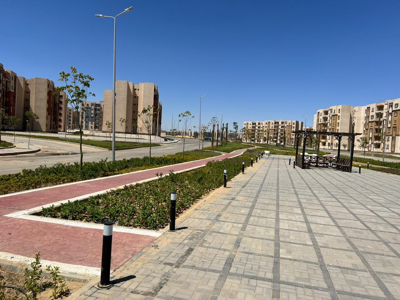 مساحات خضراء وأماكن للمشي وركوب الدراجات