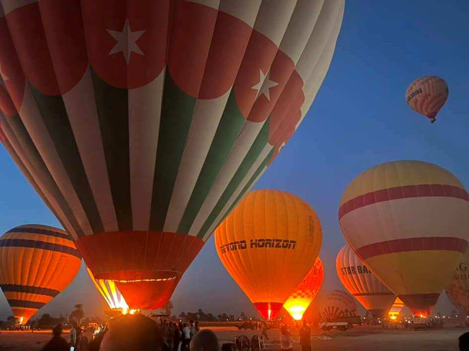 رحلات البالون جاهزة للتحليق بسماء الأقصر