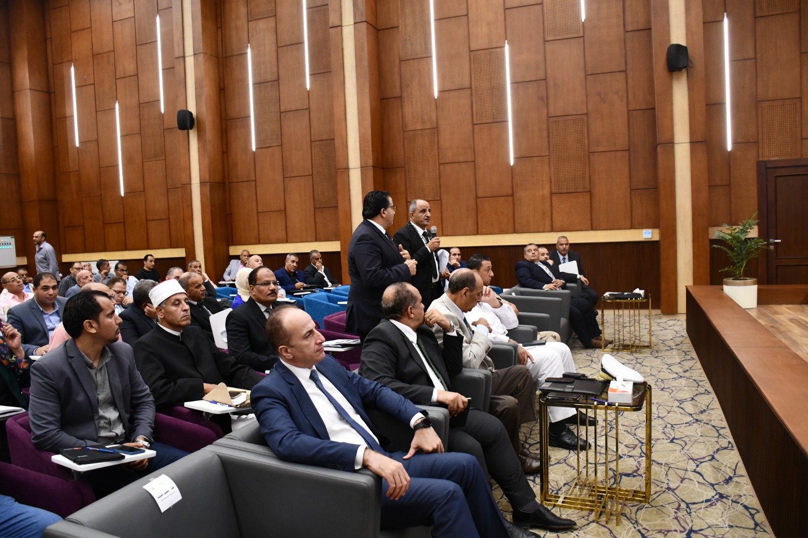  جلسة المجلس التنفيذى بمحافظة جنوب سيناء (4)