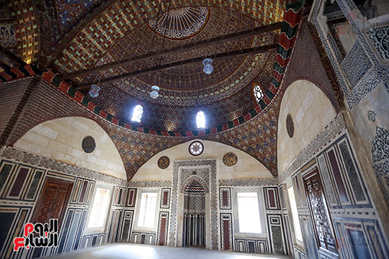 صحن مسجد سارية الجبل