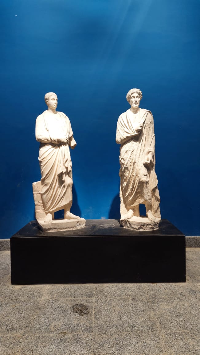 92103-قطع-أثرية-داخل-المتحف-اليوناني-الروماني-بالإسكندرية