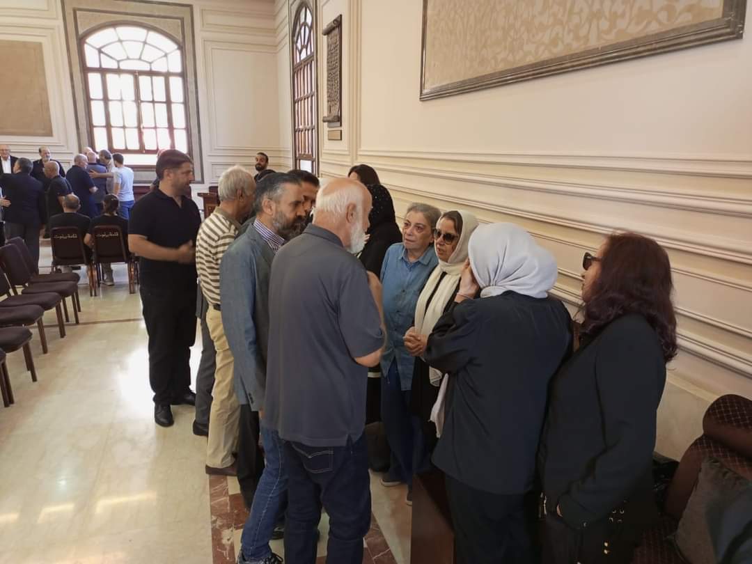 تشييع جثمان نجاح سلام من مسجد الخاشقجي ببيروت بحضور نقيب ممثلى لبنان (2)