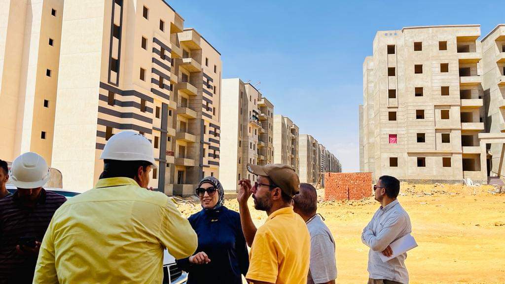 رئيس جهاز مدينة السويس تتابع معدلات تنفيذ مشروع سكن كل المصريين رئيس جهاز مدينة السويس تتابع معدلات تنفيذ مشروع سكن كل المصريين