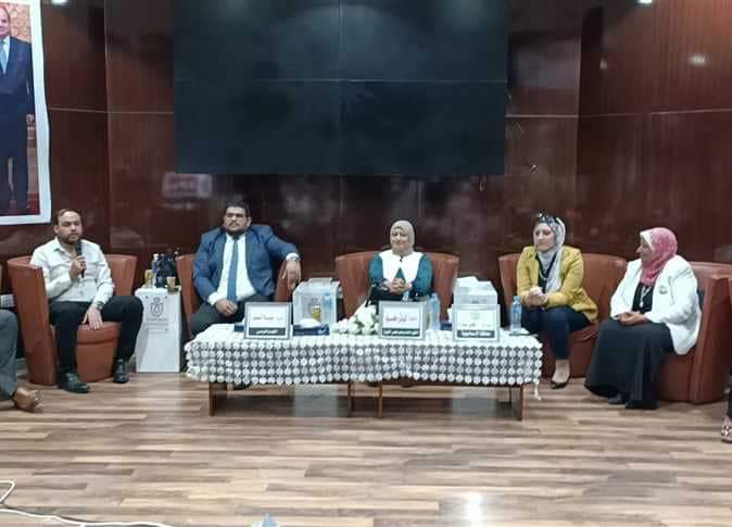 الاحتفال باليوم العالمي للتمريض (6)