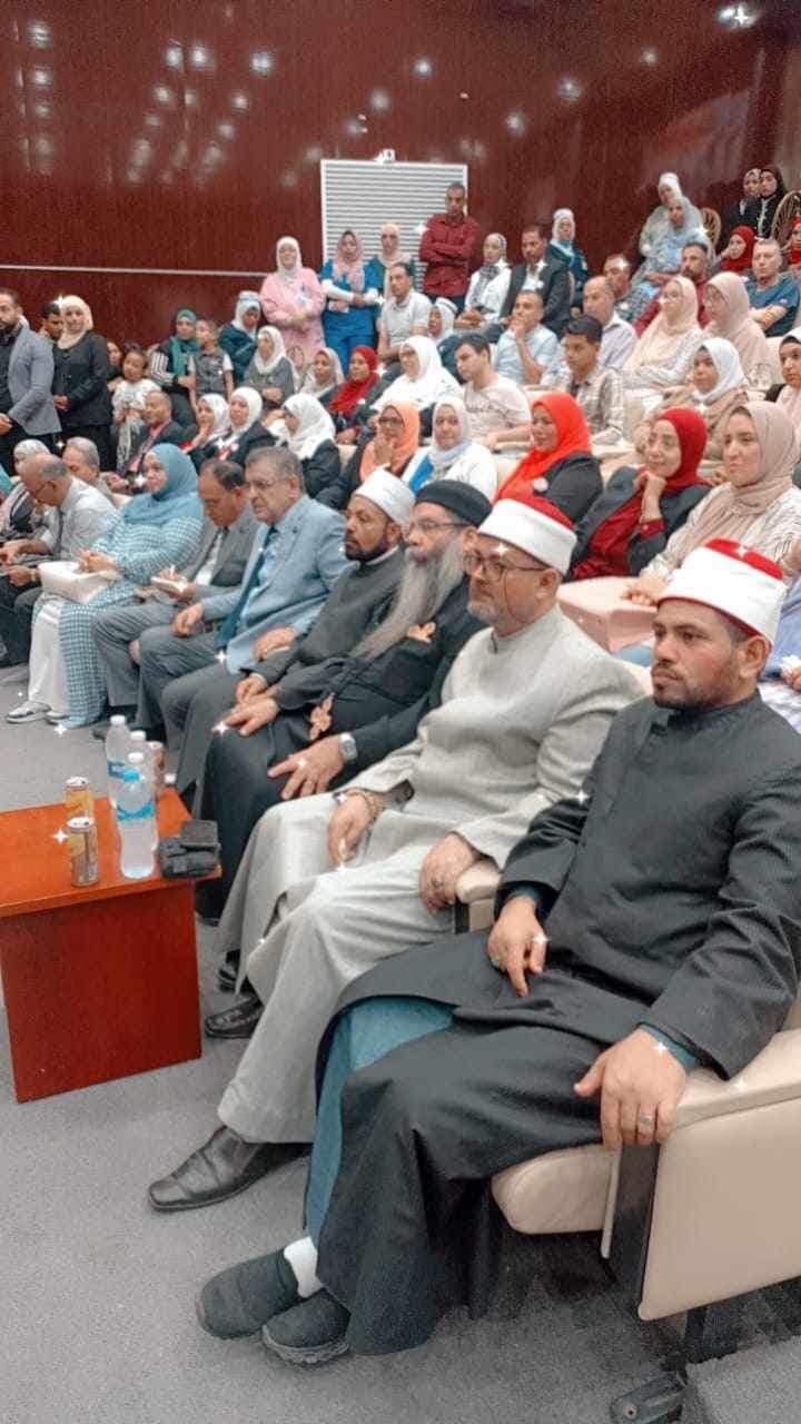 الاحتفال باليوم العالمي للتمريض (5)