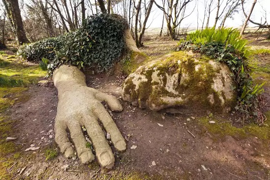 حدائق هيليجان المفقودة كورنوال ، إنجلترا
