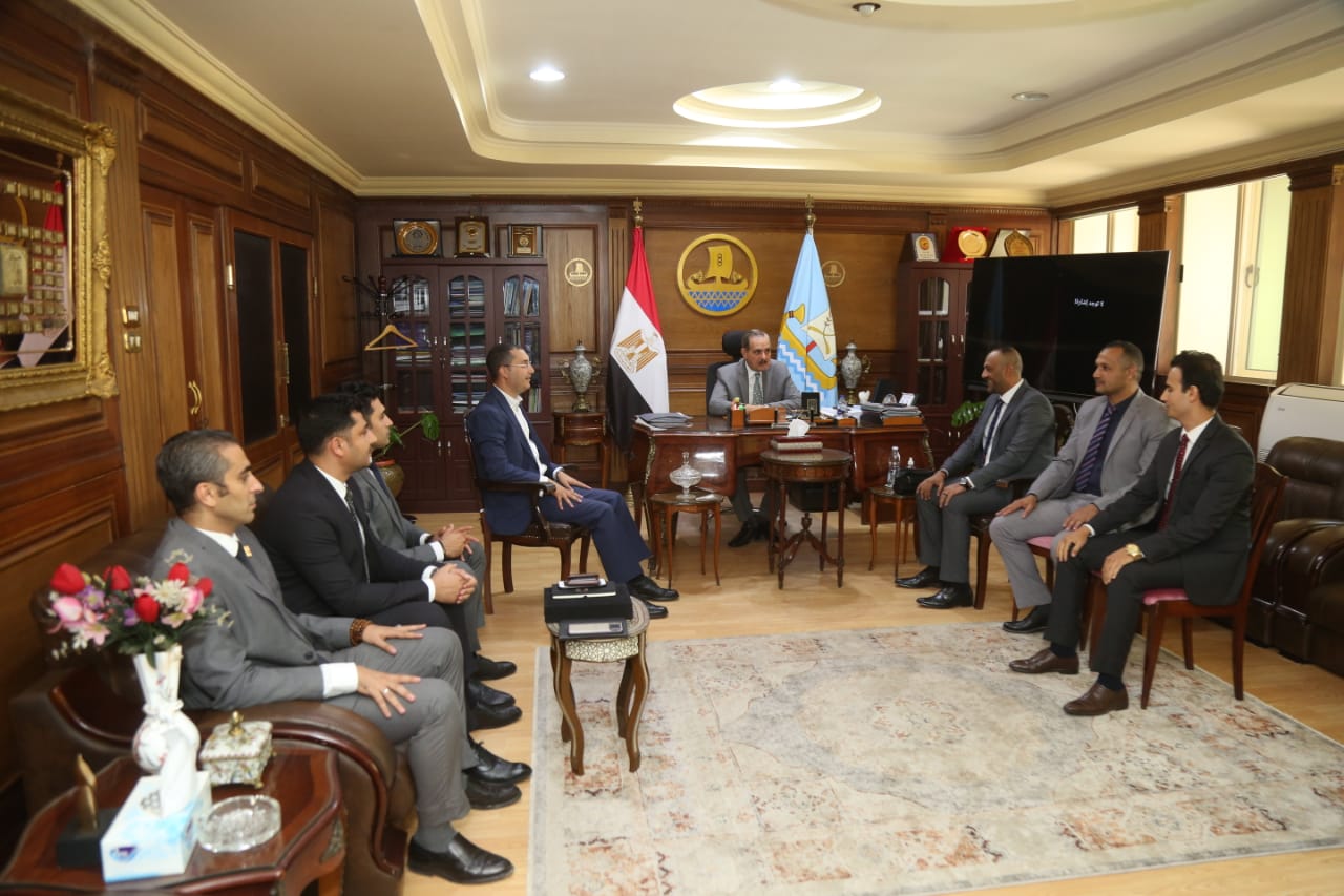 محافظ كفر الشيخ يستقبل أعضاء المبادرة الوطنية لتطوير الصناعة المصرية