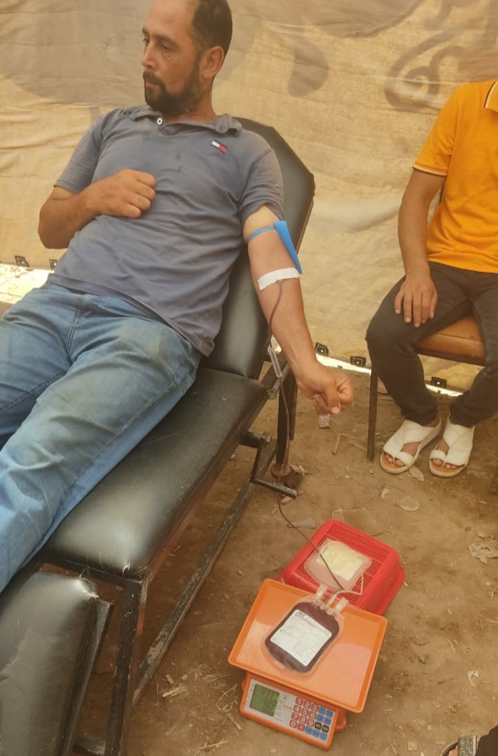 تبرع بالدم في حملة بكفر الشيخ