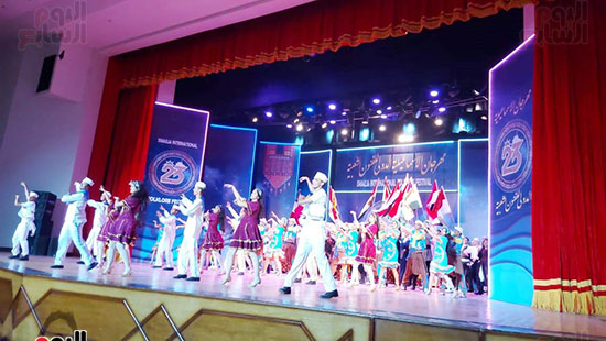 ختام-مهرجان-الإسماعيلية-للفنون-الشعبية-(6)