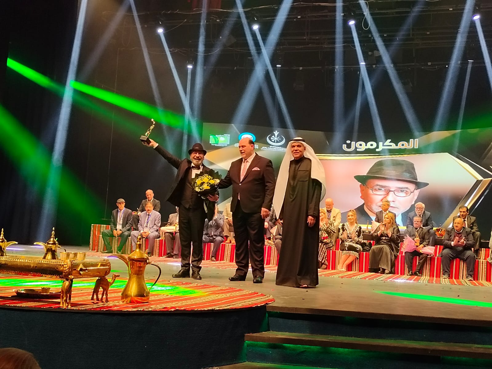 تكريم 23 من نجوم المسرح العراقي في افتتاح الدورة الـ 14  (8)